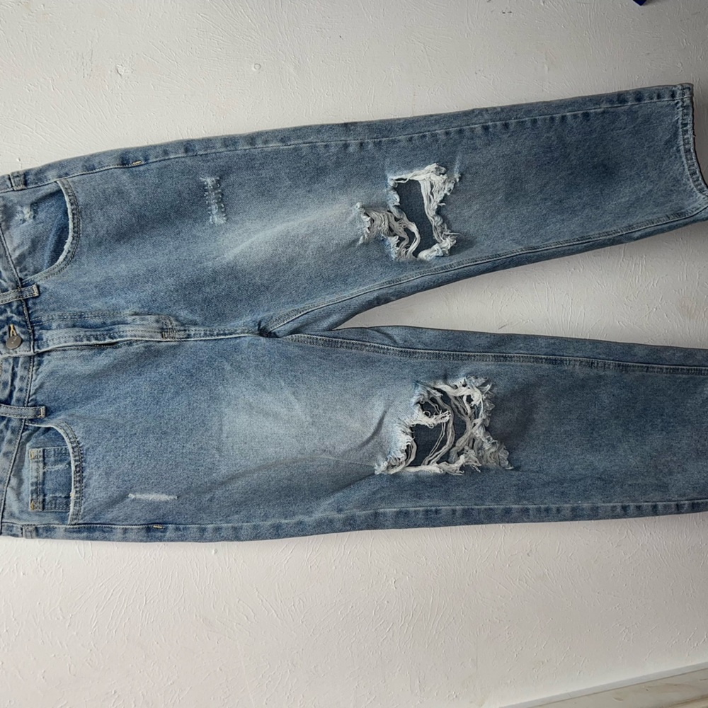 Mom jeans size 6